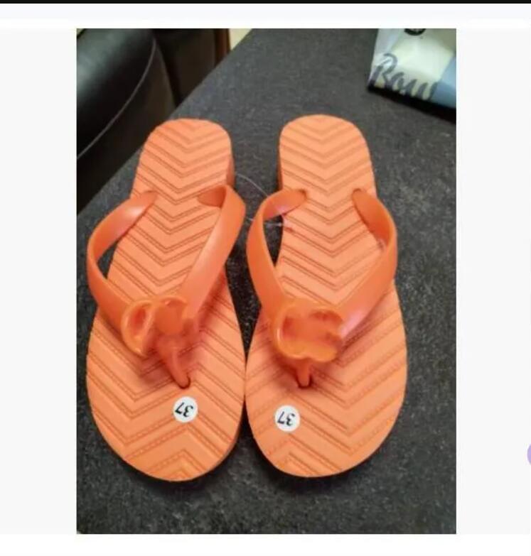 fashion designer ladies flip flops simple youth slippers moccasin shoes suitable for spring summer and autumn hotels beaches other places size 35-42 G6561sf