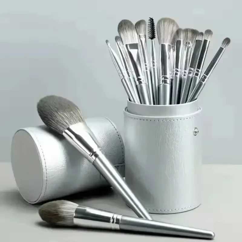 14-pcs Soft Fluffy Makeup Brushes Set Complete Eyeshadow Highlighter Concealer Lip Brushes Blending Beauty Makeup ToolW250605