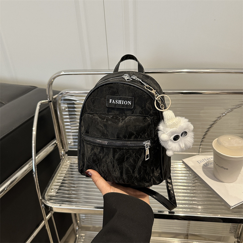 designer College Student Class Backpack Women 2025 New Casual Small Backpack Niche Commuting Outdoor Travel Double Shoulder Bag