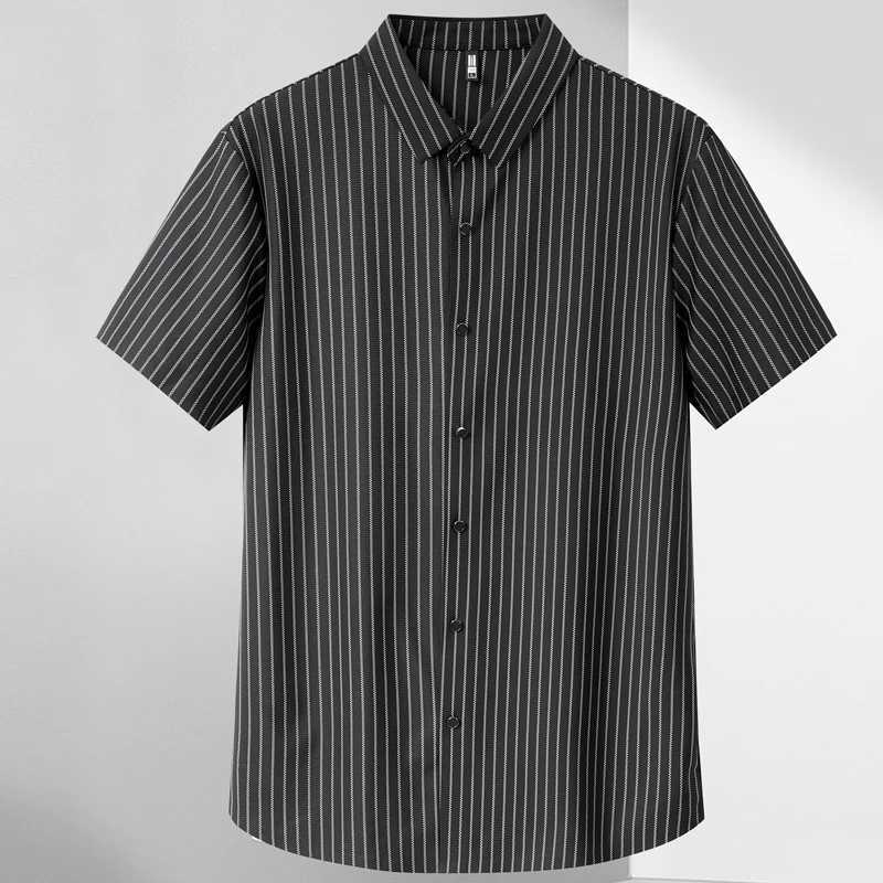 Summer striped short-sleeved t-shirt half-sleeved tops T-shirt with half open collar mens ice silk without trace polo shirtXJ250605