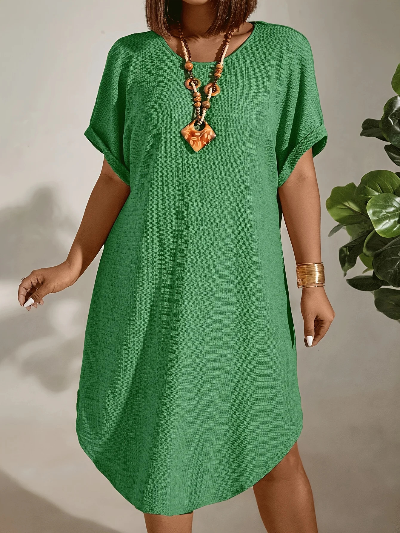 Plus size womens crew neck dress 250604