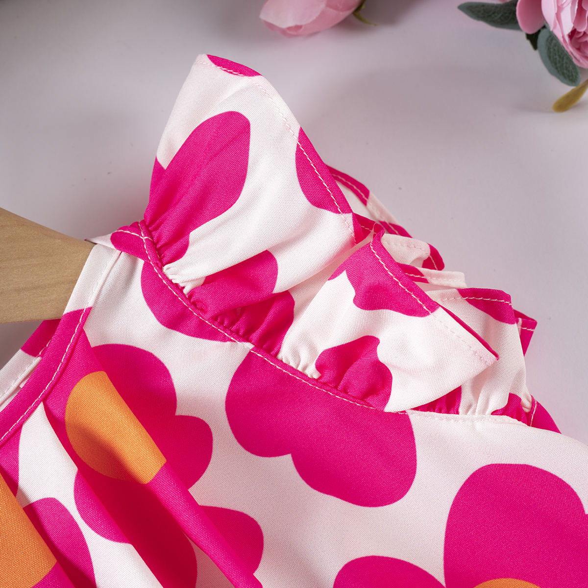 Sweet floral dress for baby girls, casual and fashionable style, designer clothing for girls, preferred for daily wear and outdoor activities LY258-AA