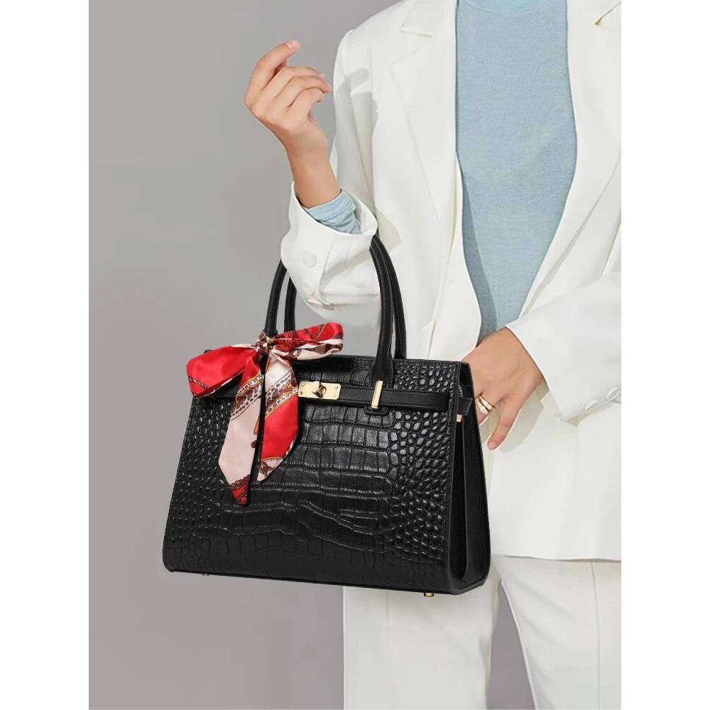 Women's Bags Designer New Model Handbag - Luxurious, Elegant, Practical, Large Capacity And Portable For Commuting