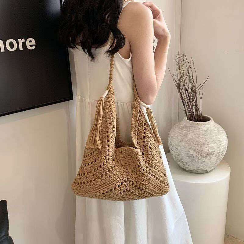 Straw Beach Tote Woven Women S Summer Shoulder Beach Vacation Versatile Yarn Large Capacity Crossbody Bag Straw Large Tote