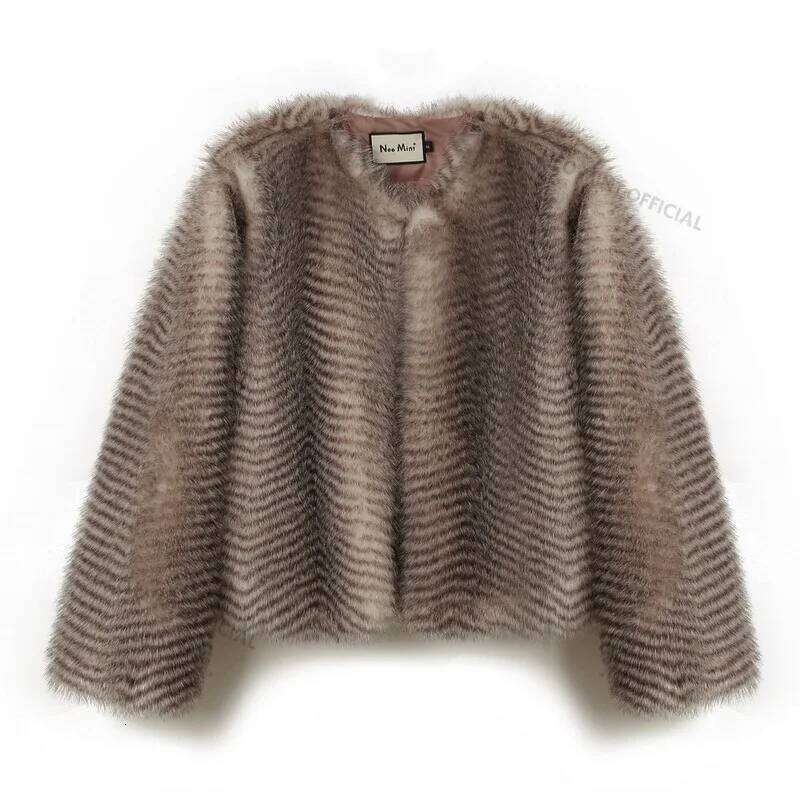 Neo Mint Brand Furry Cropped Faux Coat Women Winter 2024 Iconic Street Fashion Week Girls Fluffy Short Fur Jacket