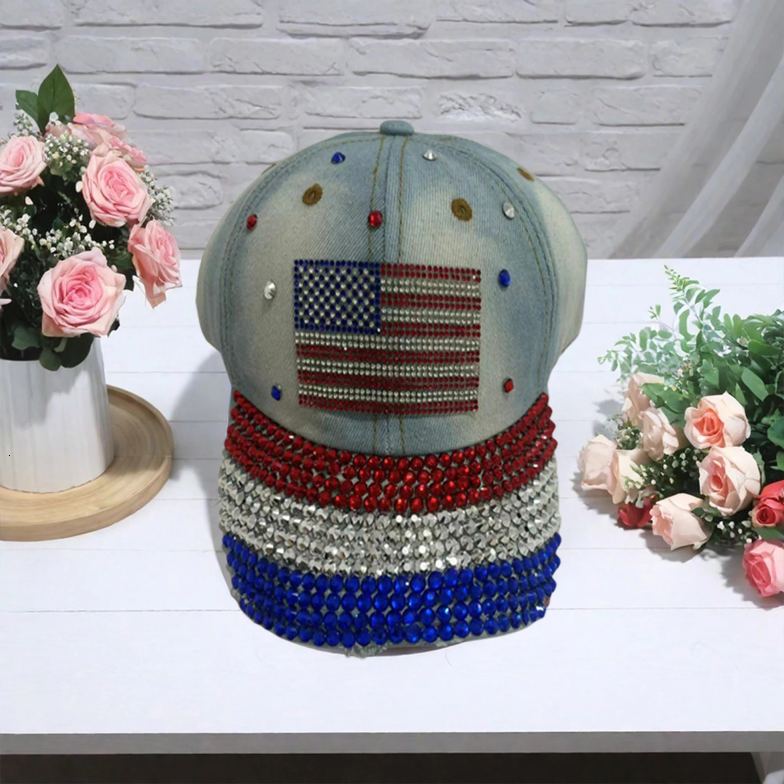 American Flag Embroidered Patriotic Baseball Cap for Women with Rhinestone Detail and Sun Protection 250603