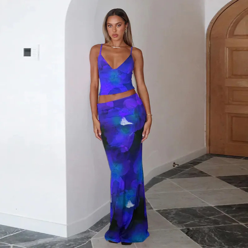 2025 Stunning Panelled Print 2 Piece Set Women Hipster Sexy Low Neck Slim CamisolesHigh Waist Maxi Skirts Female Attirewear 250604
