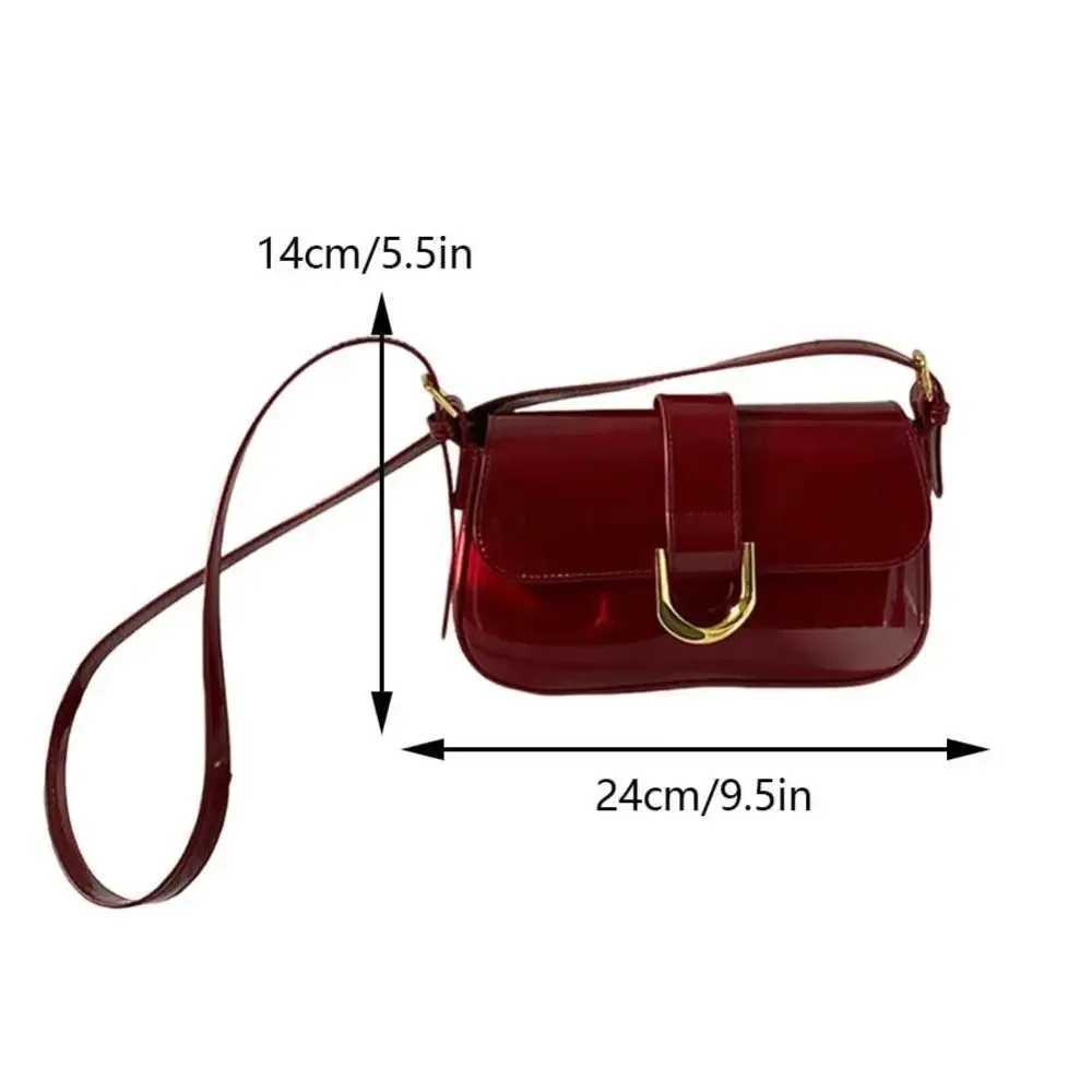 Classic PU Leather Horseshoe Buckle Casual Crossbody Bag Solid Color Small Shoulder Bag with Zipper Closure Women Clutch Purse XJ250605