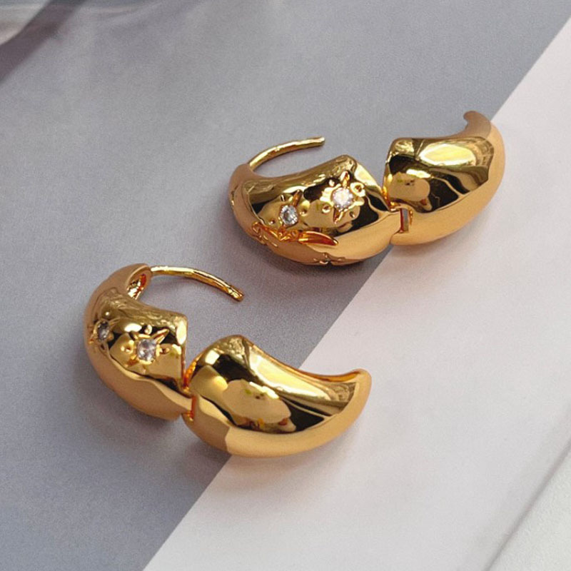 New Arrival French Inspired Retro Metal Earrings with Zirconia Circles and Drops for Women