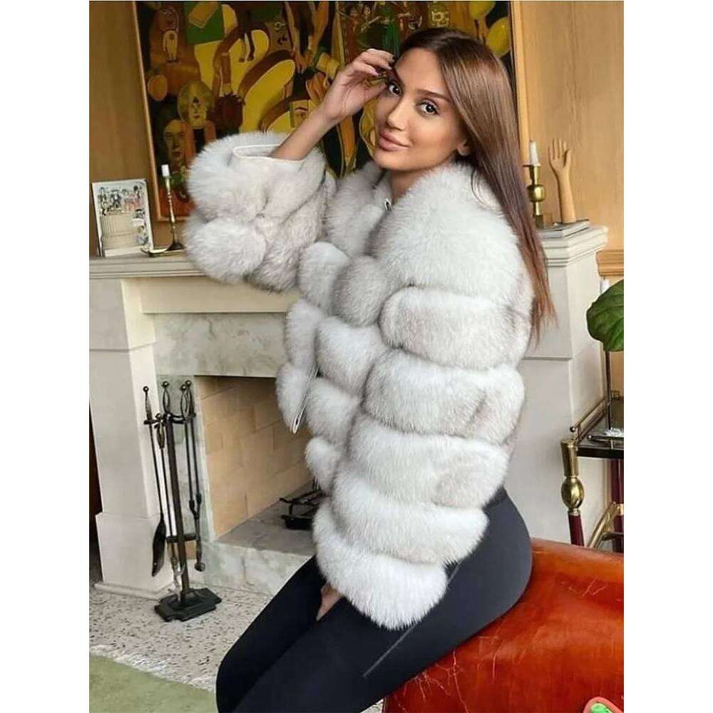 Fur Faux Jacket Women Coat Elegant Round Neck Long Sleeve Furry Female Coats 2024 Winter Fashion Lady Warm Solid Streetwears