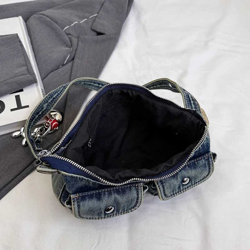 Double Pouch Design Underarm Shoulder Bag Women French Style Armpit Purse Designer Jeans Bag Vintage Denim Handbag Sling BagXJ250605