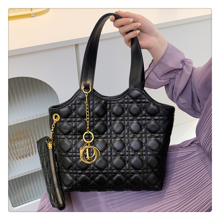 AAA Women's Fashion designer bag New Korean Edition Niche Design Fashion Versatile Commuter Large Capacity Single Shoulder Handheld Tote Bag
