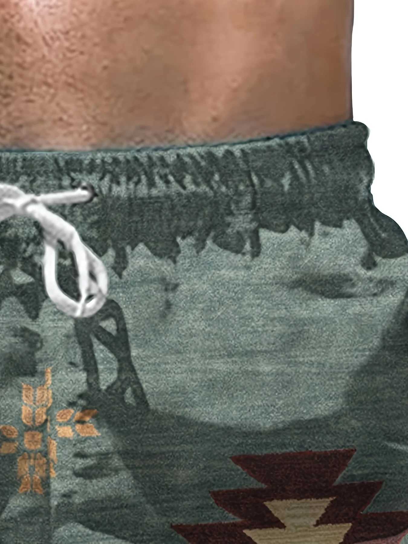 Summer Mens Regular Version Polyester Geometric Print Beach Shorts Suitable for Vacation and Daily Wear Swimming Shorts XJ250605