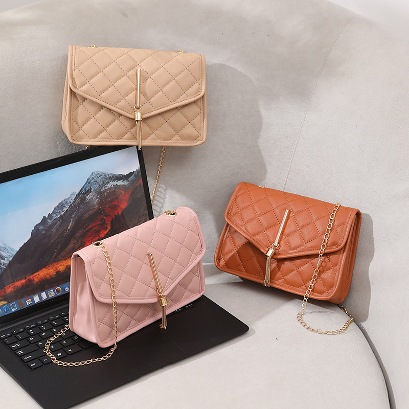 High quality brand high-quality new models free delivery designer bags quilted tassel bags cross-border leather bags chain bags new free delivery desi