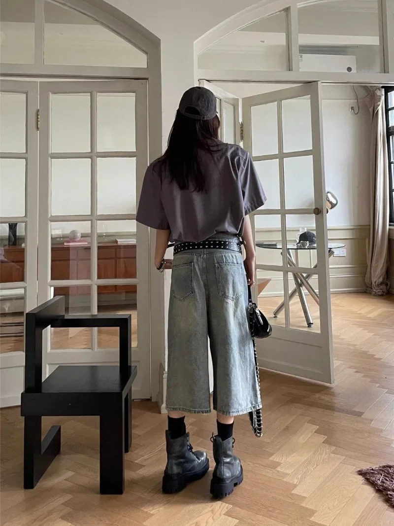 High Waist Vintage Hole Jeans Women American Hiphop Straight Denim Y2k Shorts Hollow Out Wide Leg Washed CalfLength Loose 250604