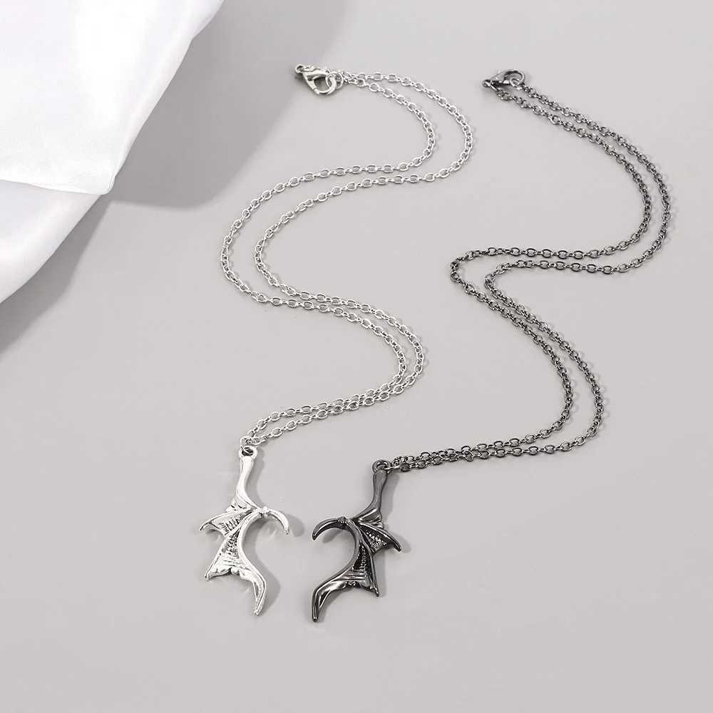 Lovers Jewelry Antique Gift Valentines Gift Darkly Wing Heart Necklace Vintage Charm Punk Angel Demon Wing Pendant Necklace XJ250604
