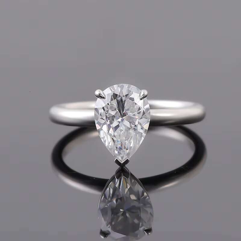 Pear Cut Moissanite Diamond Ring Platinum Material PT950 Ring Simple Style for Anniversary Gift