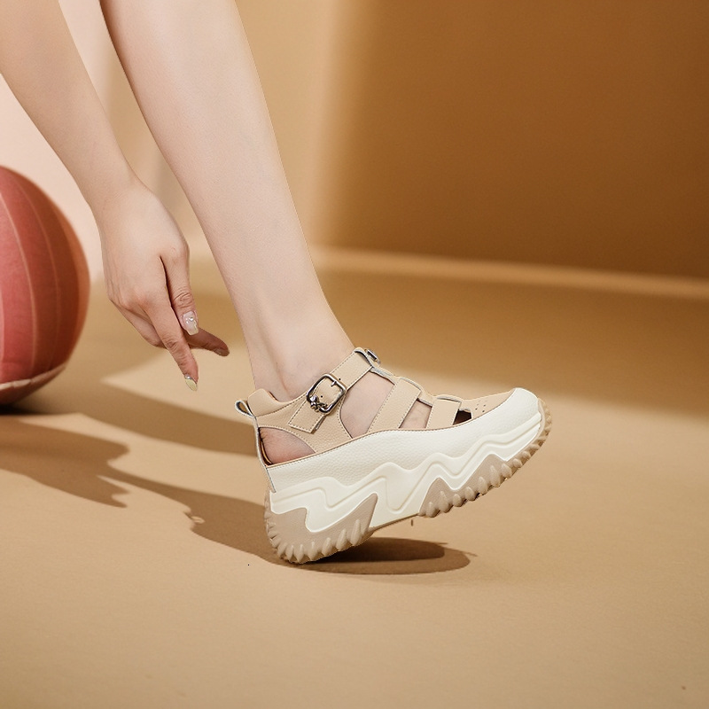 Openwork Hidden Heel Thick Sole Sandals for Women 2025 Summer New Versatile Trendy Petite Breathable Casual Women's Shoes