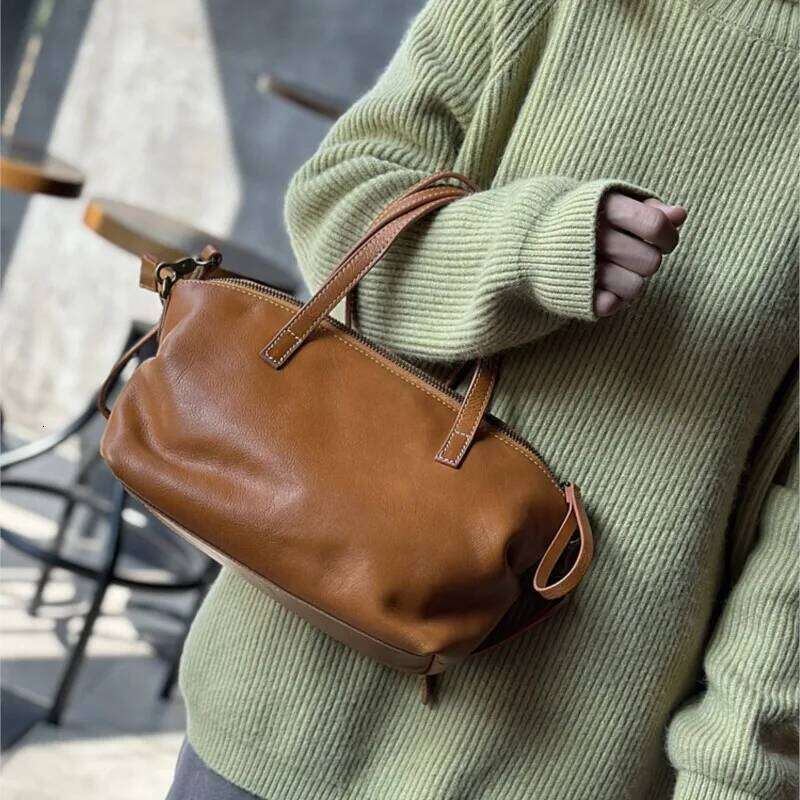 Johnature Casual Versatile Women Handbag Genuine Leather 2025 New Simple Solid Color Natural Soft Cowhide Shoulder Bags 2025/06/05