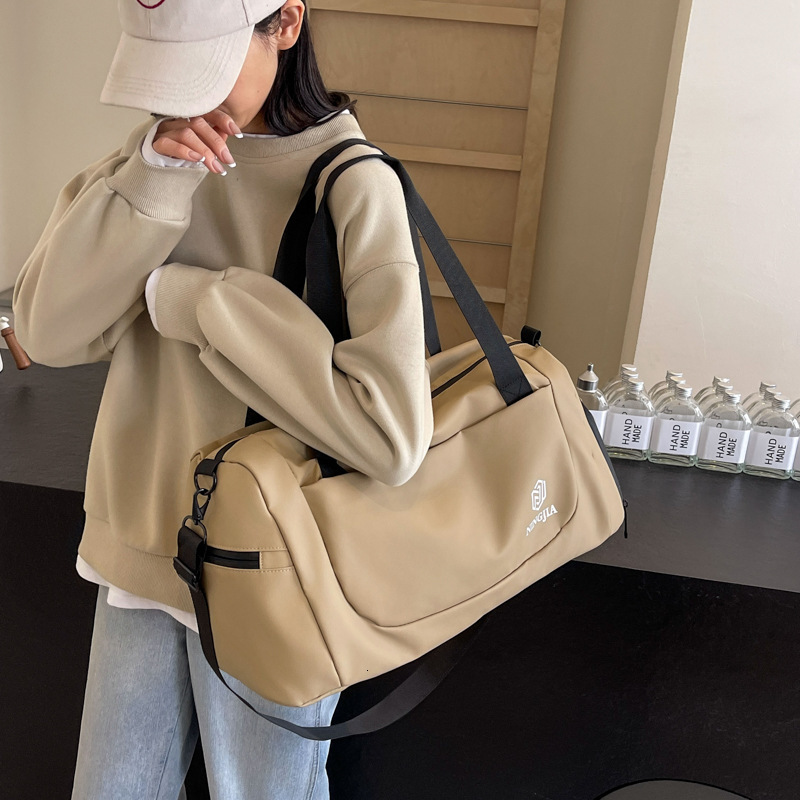 Travel Large Capacity Men's Fiess Sports Portable Business Trip Lage Bag Dry Wet Separation Yoga Handbag