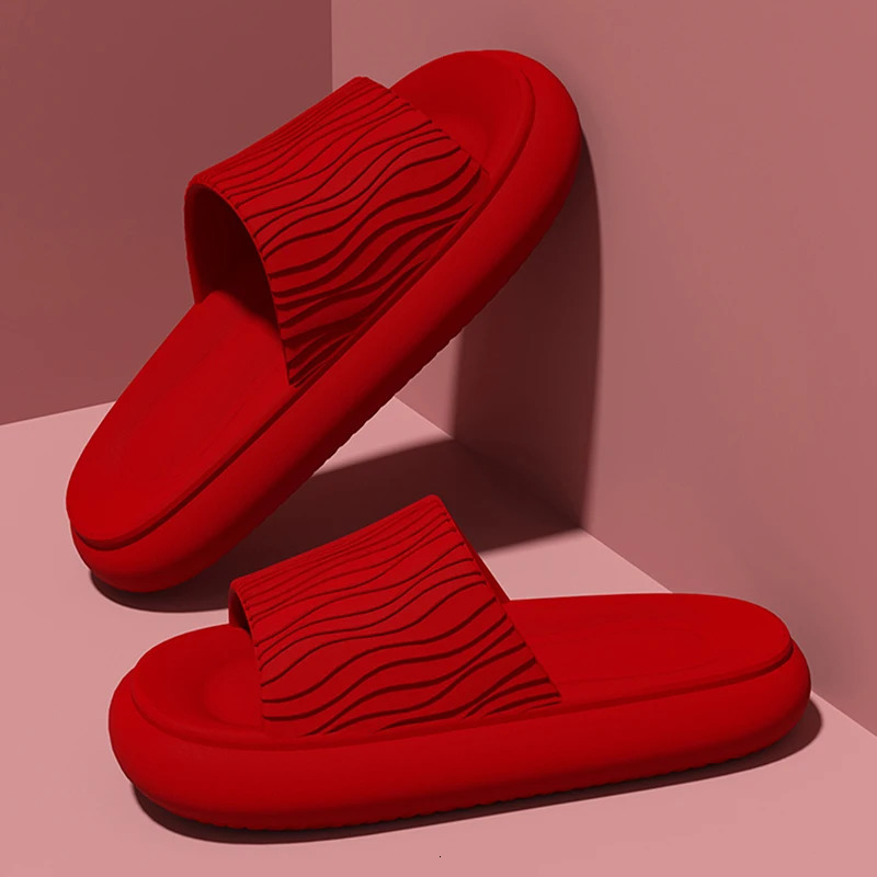 Soft Bottom Eva Cloud Slippers Women Red Thick Platform Pillow Slides Woman 2025 Summer Non Slip Beach Sandals Couple Flip Flops 250605
