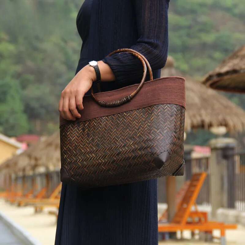 Rattan Weave Wooden Handle Retro Ladies Fashion Handmade Retro Bamboo Handbag Old Straw Woven Bags For Women Totes