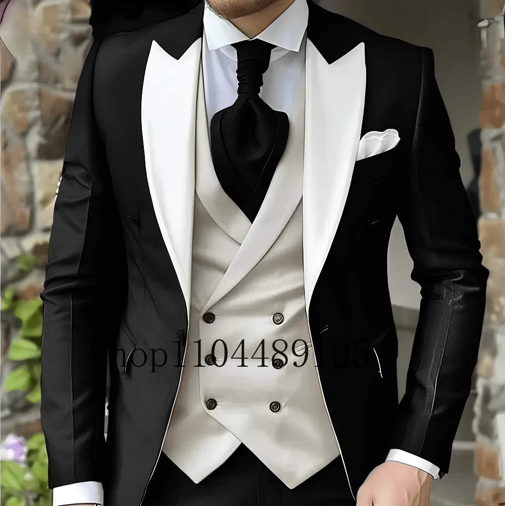 Mens Suit with Peak Lapel for Wedding Fashion Suits Tailored Three-piece Suit Pointed Collar 3 Pieces Blazer Vest and Pants Set 250530