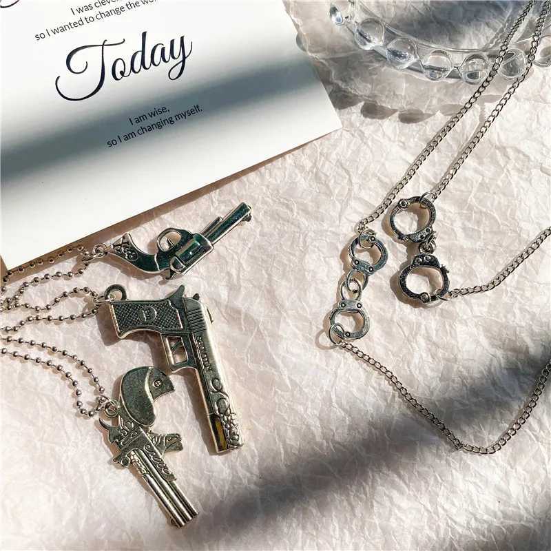 Vintage Design Gun Revolver Pendant Necklace Fashion Retro Geometric Charms Choker Jewelry Party Gift For Women Men XJ250604