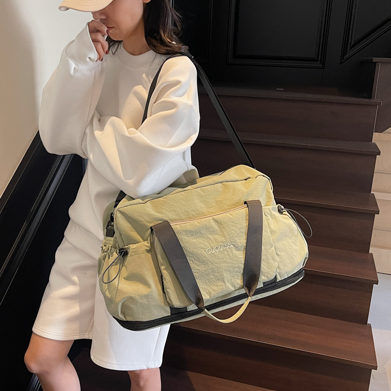 Quick-Dry Large Capacity Travel Bag for Women, Expandable Wet-Dry Separation Sports Fiess Bag, Oxford Cloth Storage Lage