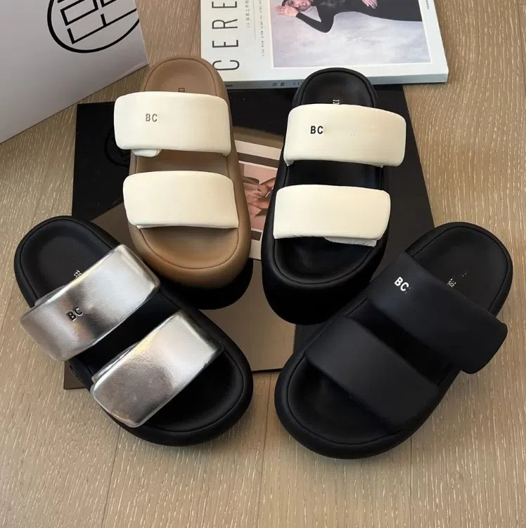 Women's Summer Beach Lightweight Platform Sandals Woman High Heeled Outdoor Slides