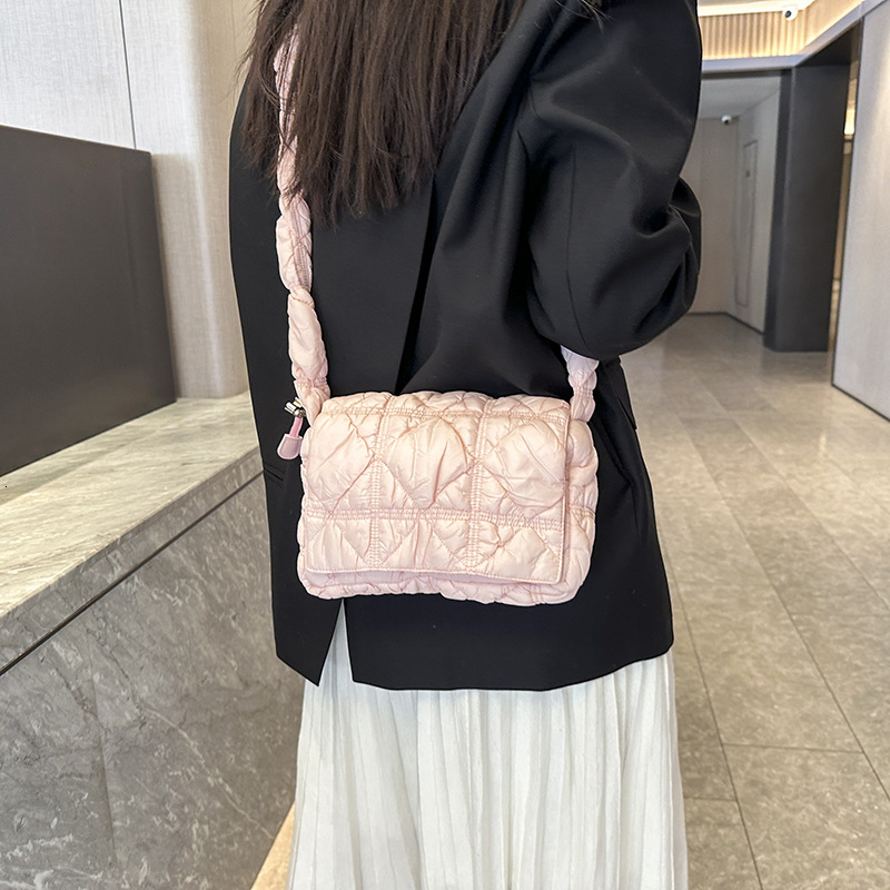 New pleated armpit bag fashion handbag designer women's shoulder bag lightweight casual Korean style fashion crossbody bag