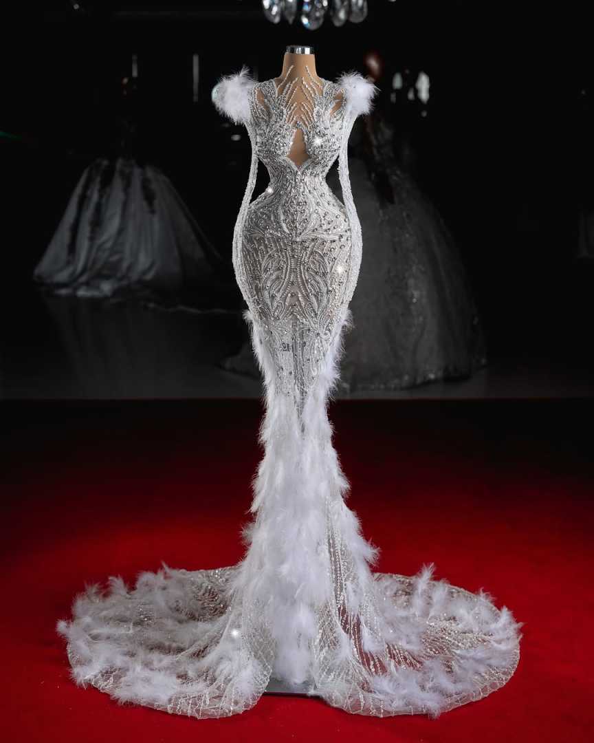African Mermaid Wedding Dresses Luxury Crystal Beading Feather Bridal Gowns Customized Long Sleeve Pleats Vestio De Novia