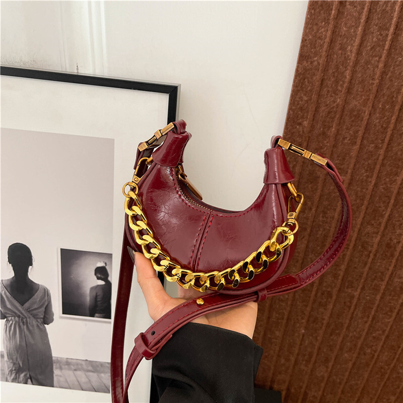 Free Shipping Designer Bag Premium Niche Mini Headphones Dumpling For Women 2025 New Simple Fashionable And Versatile Chain Shoulder Crossbody Bag