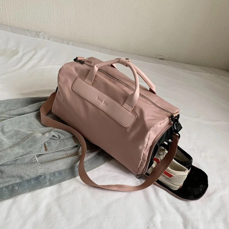 large Capacity Portable Handbag Leisure Fitness Sports Travel Bag Korean Fashion Receive Gym Bag 250530