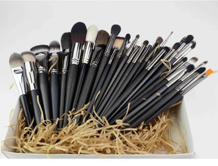 1pc Pro P series Makeup brushes Powder Foundation Make up brush Eyeshadow Eye Detail cosmetic tools Brow Highlight Concealer W250605