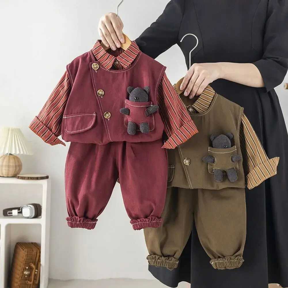 Spring and Autumn Childrens Clothing Set 2025 New Korean Version Boys Baby Vest Shirt Pants 3-Piece Set Kids Outfits 80-120cm R250606