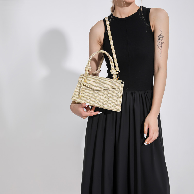 designer 2025 Spring/Summer New Fashion PU Handbag Single Shoulder Crossbody Small Square Bag Women's Bag Supports Wholesale and Mixed Orders