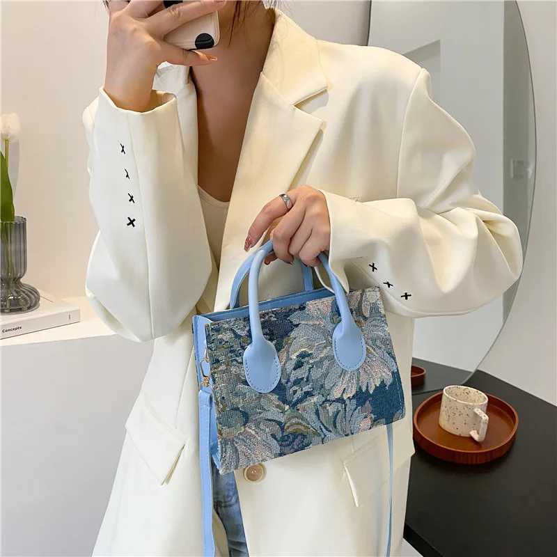 Luxury Design Mini Handbags Womens Totes Fi Ladies Large Capacity Mets Garden Oil Painting Canvas Shoulder Shopper Bag XJ250605