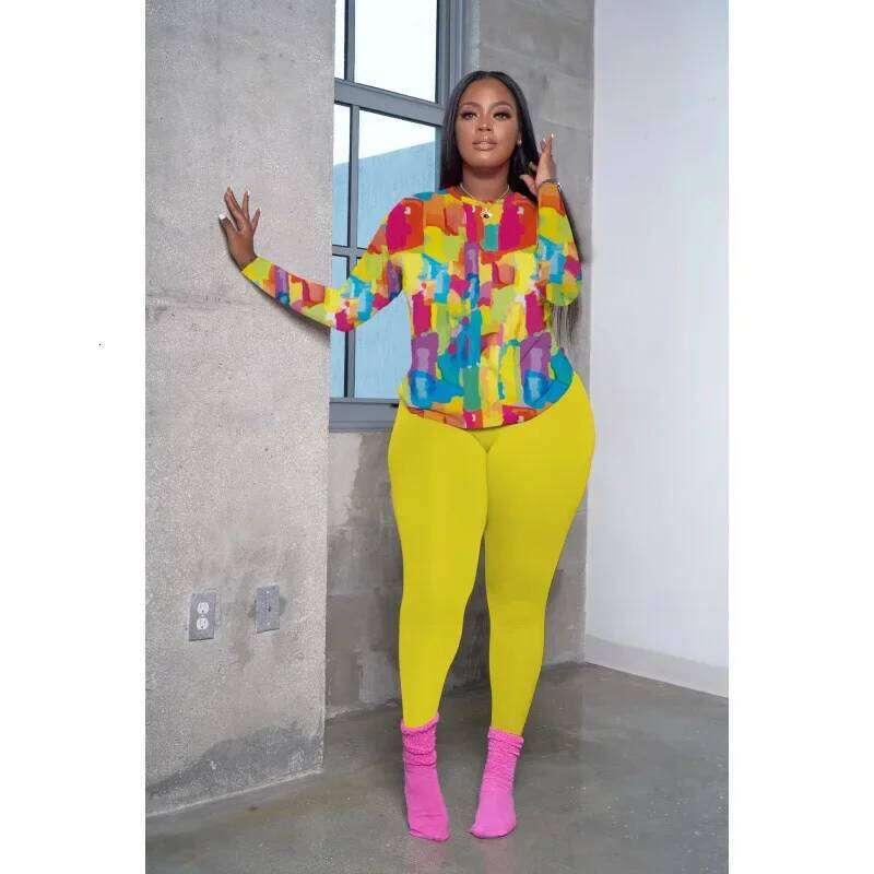 Casual round Neck Printed T-Shirt Pants Set Summer New Women's Fashion Outfit Polyester Fiber Comfortable Fit Versatile Ensemble