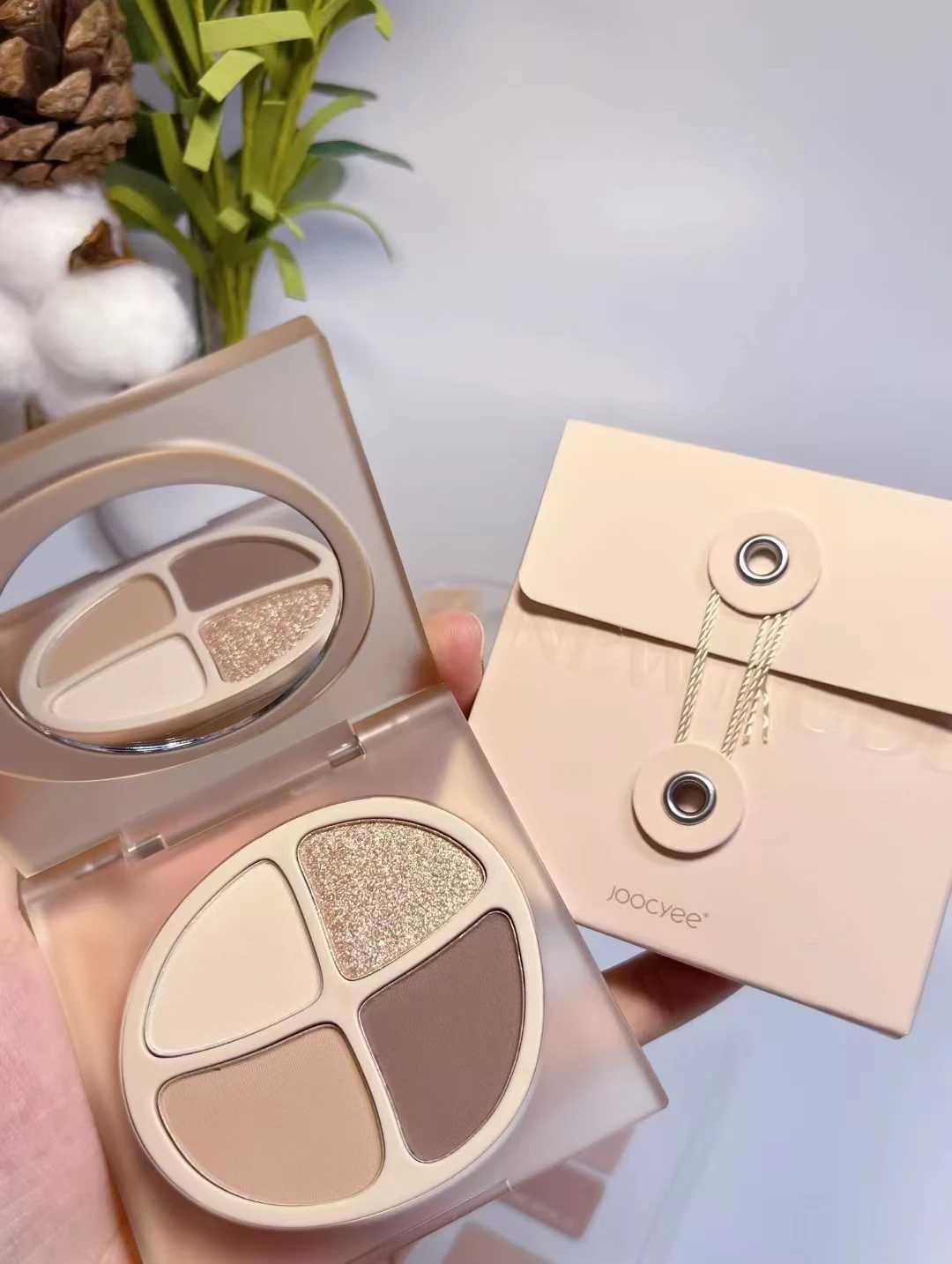 Joocyee Four-Color Pigmented Earthy Eyeshadow Shimmer Glitter Matte Blush Palette Daily Light Makeup W250605