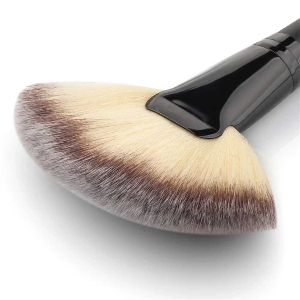 1PCS Soft Makeup Large Fan Brush Foundation B Ber Powder Highlighter Brush Powder brushes Cosmetic Brushes Makeup W250605