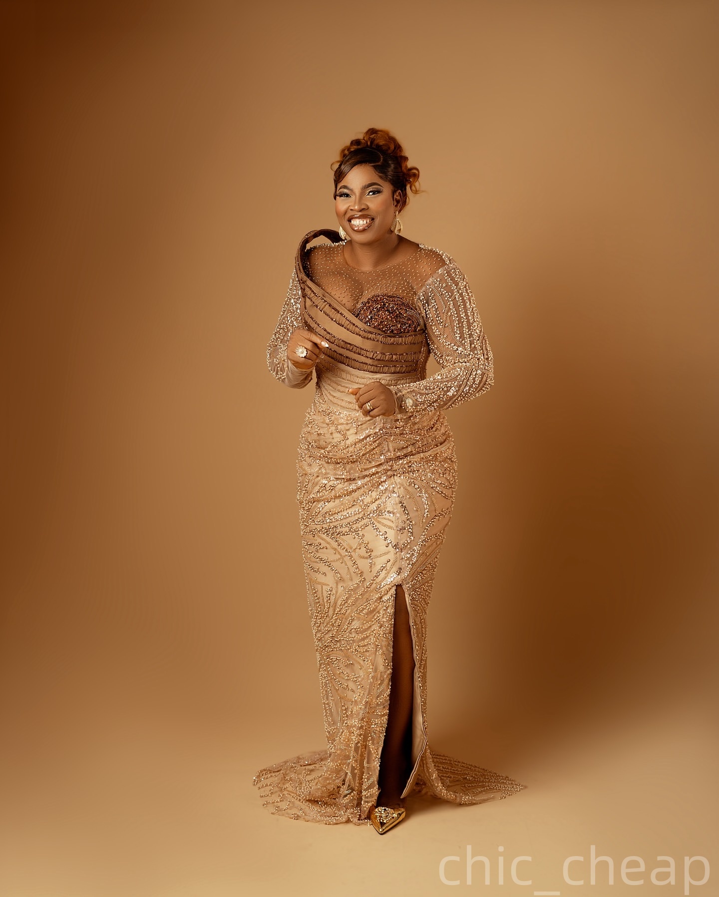 Gold Sheath Prom Dresses 2025 Beaded Sequined Full Sleeves Sparkly Evening Formal Party Second Birthday Engagement Gowns Plus Size Dress For Special O