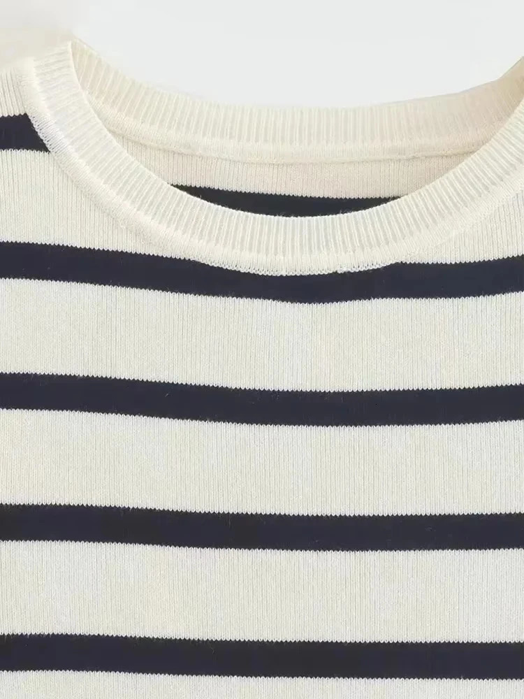 TRZA Women Fashion Striped Basic Cropped Knit Sweater Vintage O Neck Short Sleeve Female Pullovers Chic Tops 250530