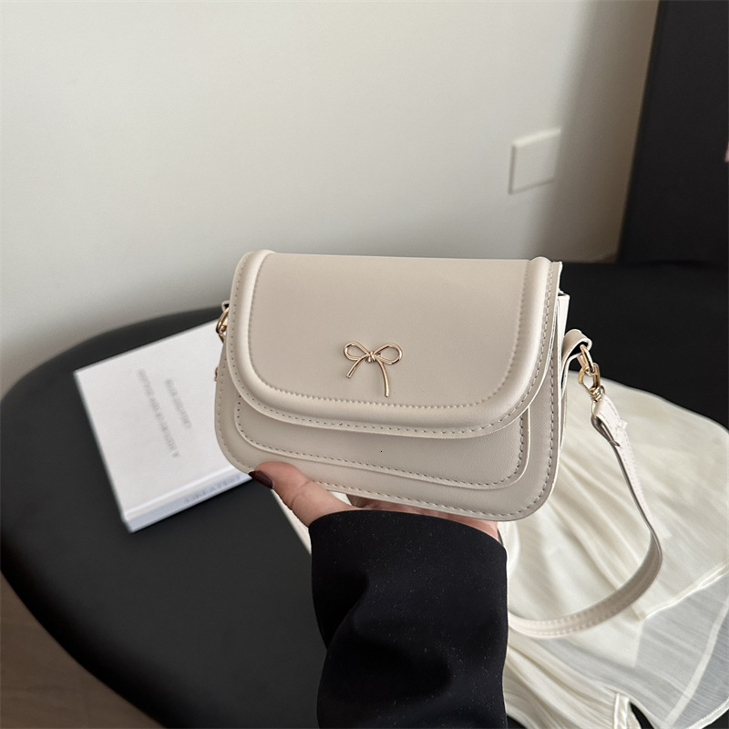 designer Fashion Small Square Bag Niche Design Casual 2025 Spring New Trend Simple Texture Women's Shoulder Crossbody Bag