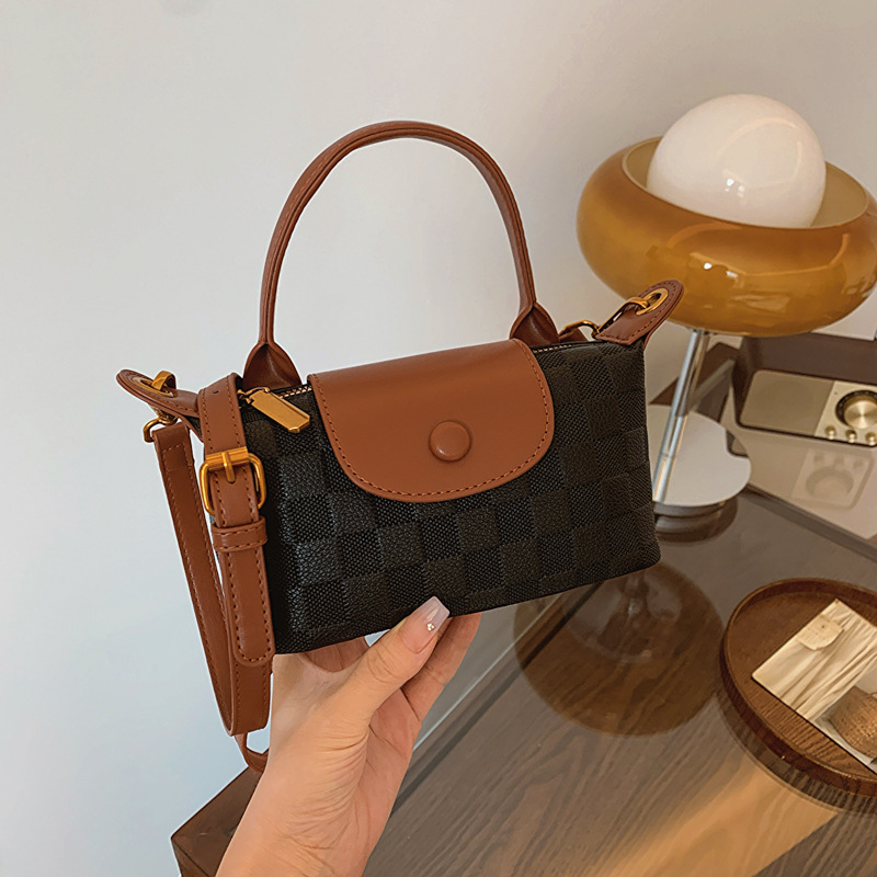 Free Shipping Designer Bag Advanced Texture 2025 New Versatile Crossbody Fashionable Super Popular Women's Bag