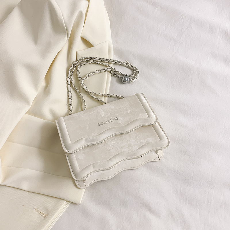 Women's small square bag, spring and summer new style, textured shoulder bag, fashionable and simple crossbody bag, designer handbag