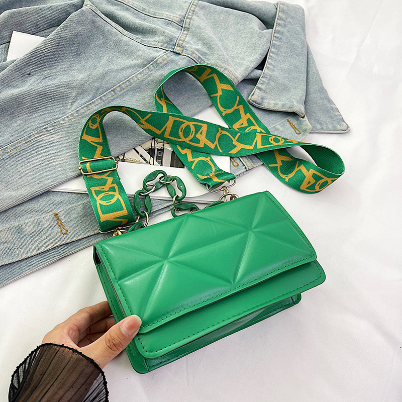 High quality brand new high-quality free designer bag fashionable commuting 2025 new fashionable shoulder bag simple crossbody bag new free designer b