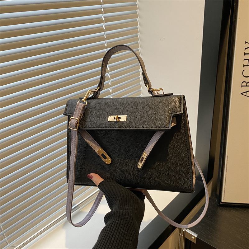 Top brand high-quality new free designer bag new color blocked simple Korean texture fashionable single shoulder slanted handbag trend new free design