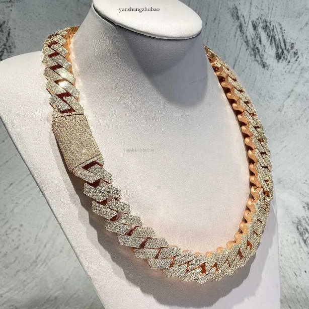 Super Big Sier Cuban Chain Moissanite Dia Hip Hop Necklace