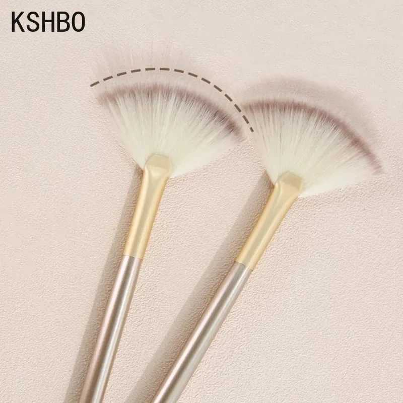 HSHBO 5pcs Fan Brushes Facial Brushes Soft Makeup Brush Cosmetic Applicator Tools Wooden Handle and Soft Fiber for Peel Mask W250605